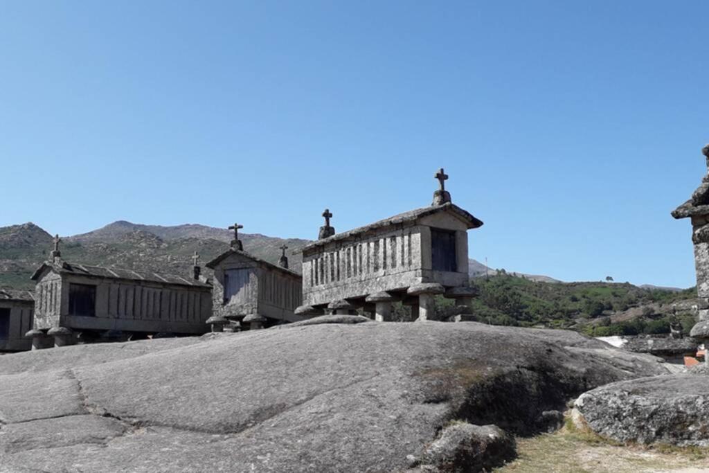 Moinho Do Ribeirinho, Renovado Vintage Villa Campos de Sa Exterior photo